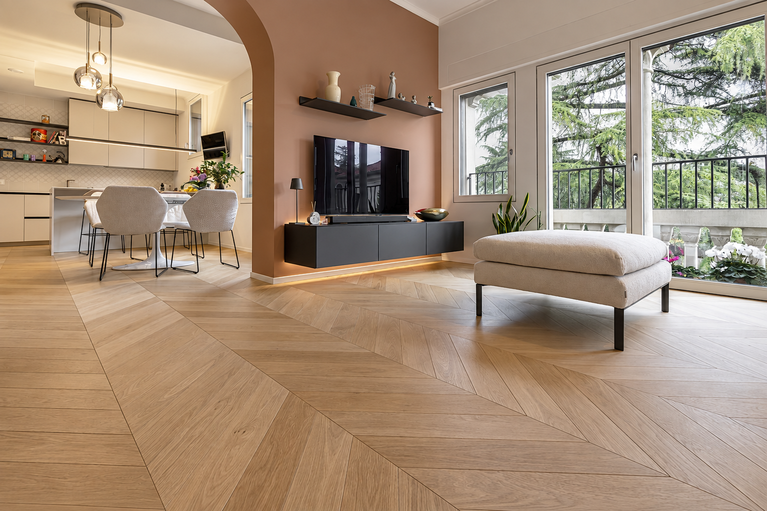 Không gian phòng khách với sàn gỗ tự nhiên Chevron